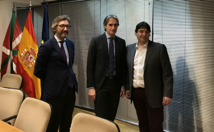 Oyarzabal, De la Serna y Javier Torre